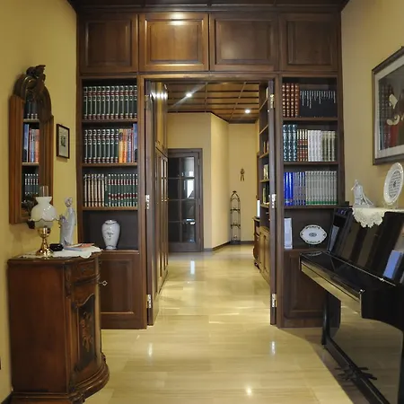Del Poeta Bed & Breakfast *