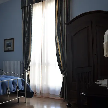 Del Poeta Bed & Breakfast Sulmona