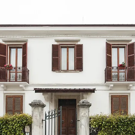 Del Poeta Bed & Breakfast Sulmona