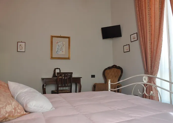 Del Poeta Bed & Breakfast 3*