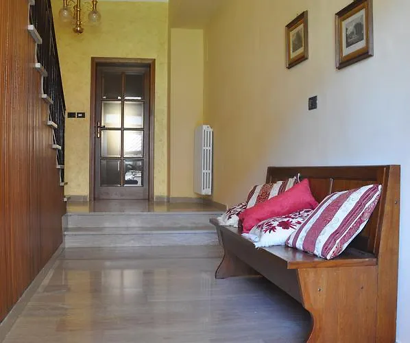 Del Poeta Bed & Breakfast 3*