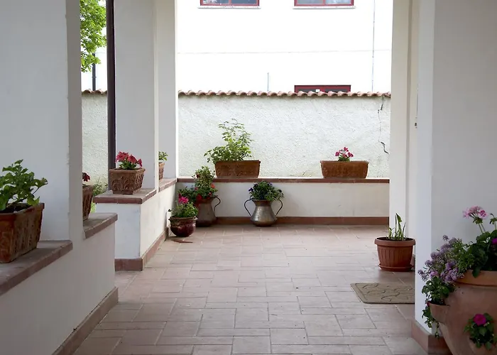 Del Poeta Bed & Breakfast 3*